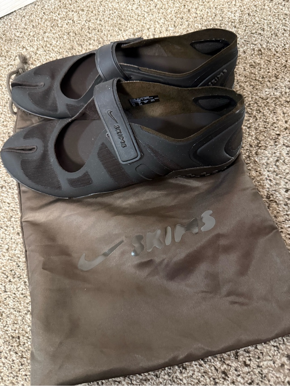 NikeSKIMS Rift Mesh Shoes in Velvet Brown sz 8.5